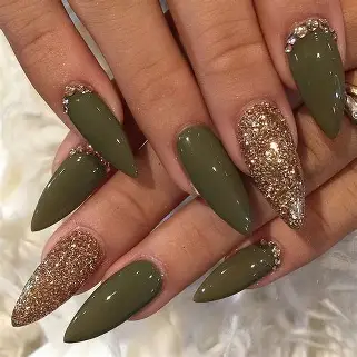 Acrylic nail extensions